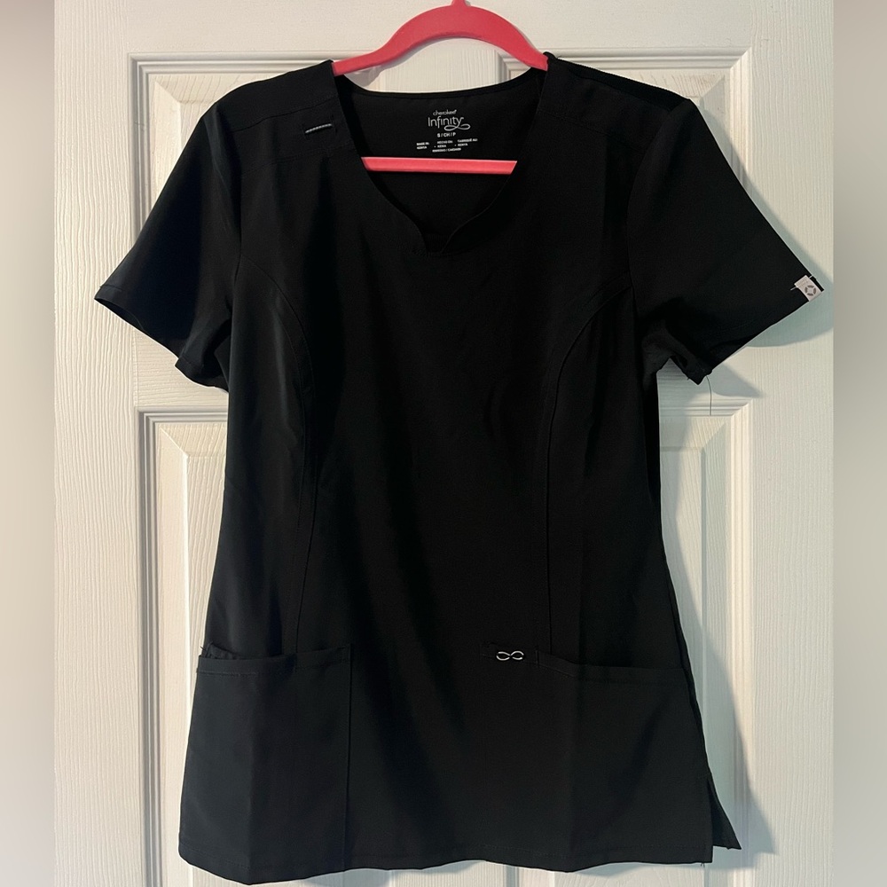 Woman’s scrub top